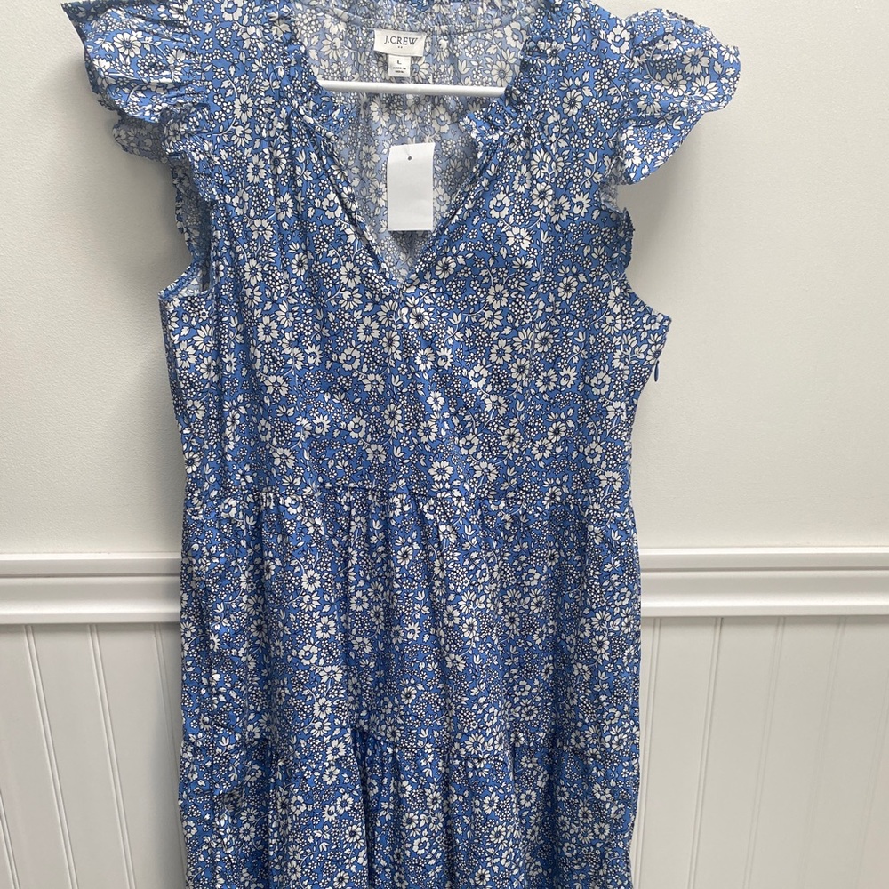 NWT J.Crew blue flowered summer dress Large
THIS IS THE PRICE -